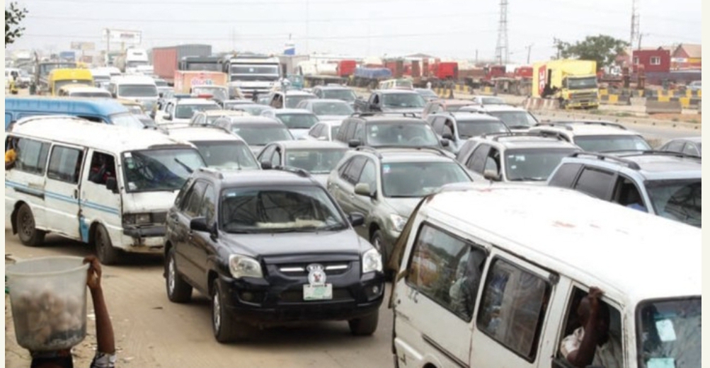 Lagos-Ibadan Express Way Gridlock worsen.