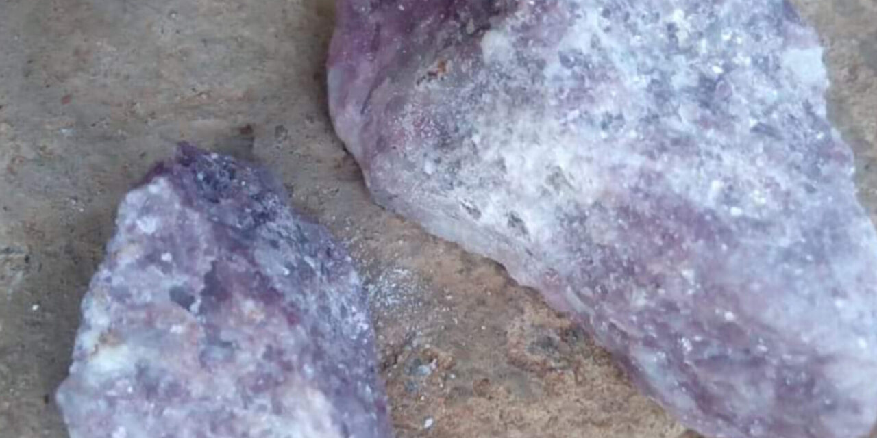 Mineral that was discovered in Atte Land is called LEPIDOLITE: